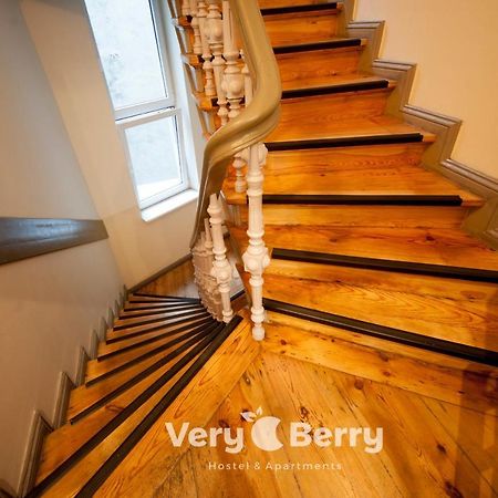 Very Berry - Garbary 27 - Apartament Z Balkonem, Old City, Check In 24H Daire Poznań Dış mekan fotoğraf